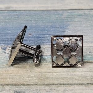 Swank Silver Geometric Cufflinks